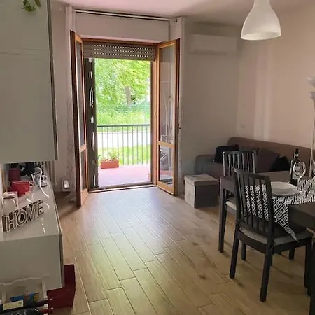 Apartment Bella Garden House - Private Garden In