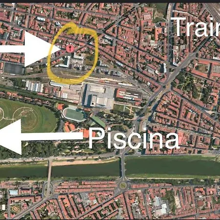 Leopolda Station Apartment *