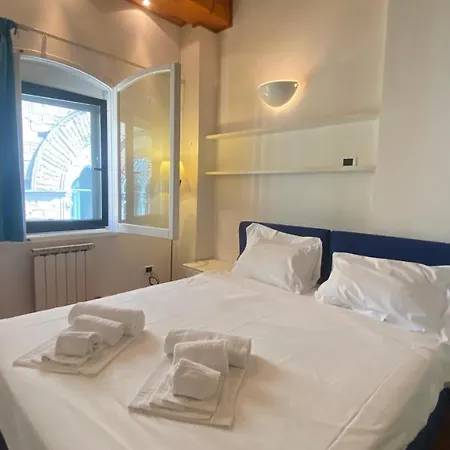 Lamberti Apartment Florence