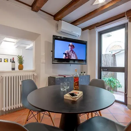 Appartamento Ground Floor With Patio-ghibellina 65