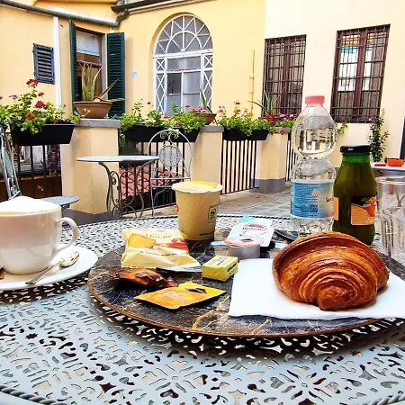 The Lux Bed & Breakfast *