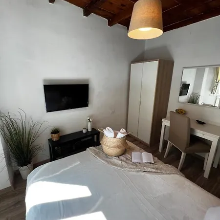 Guest house A Casa Di Anna Florence