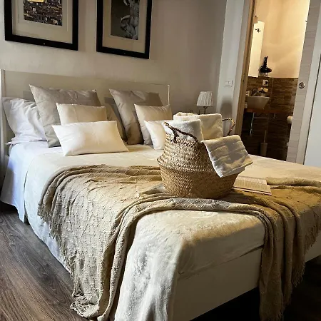 Guest house A Casa Di Anna Florence