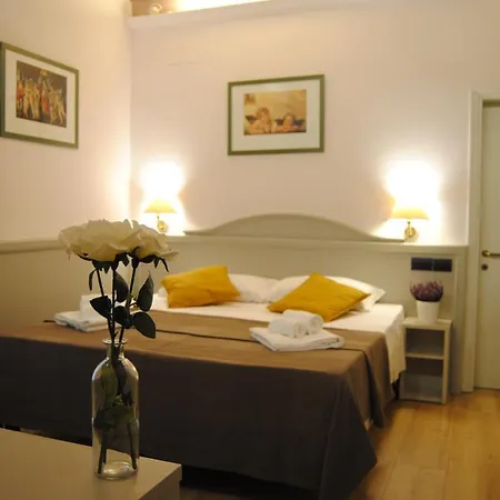 Camilla Firenze Hotel