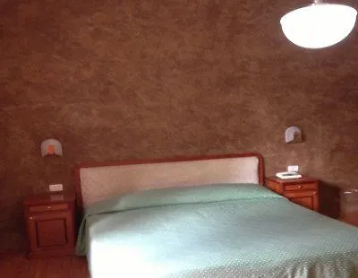 Argentina 3*