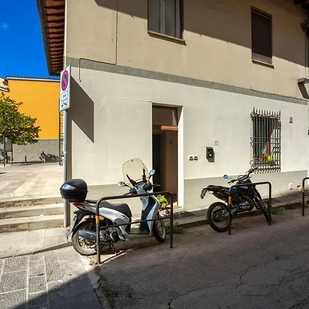 Apartment La Cupolina Rosa Florence