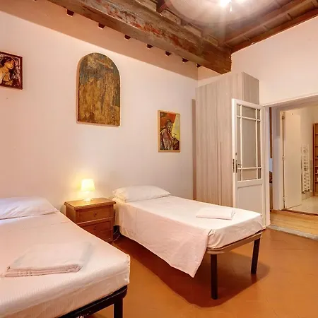 Apartment Santa Elisabetta 5 *
