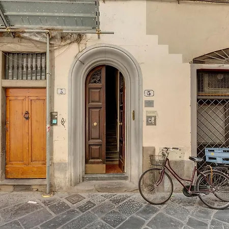 Apartment Santa Elisabetta 5 Florence
