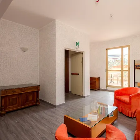 Hotel Flom Boutique 4*
