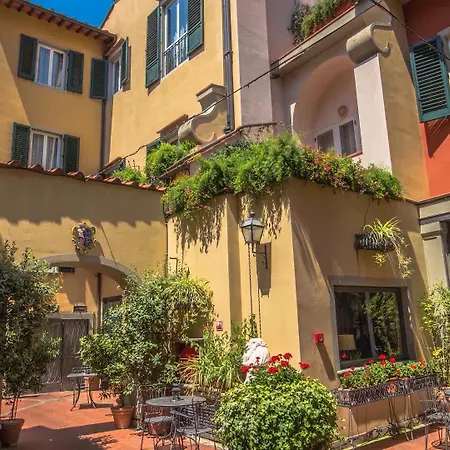 Rivoli Boutique 4* Флоренция