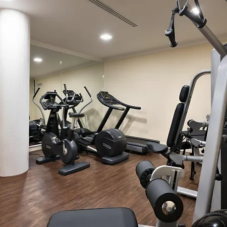 Hotel Executive 4*