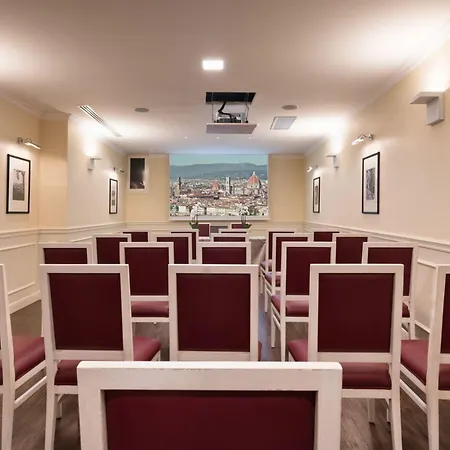 Hotel Executive 4*