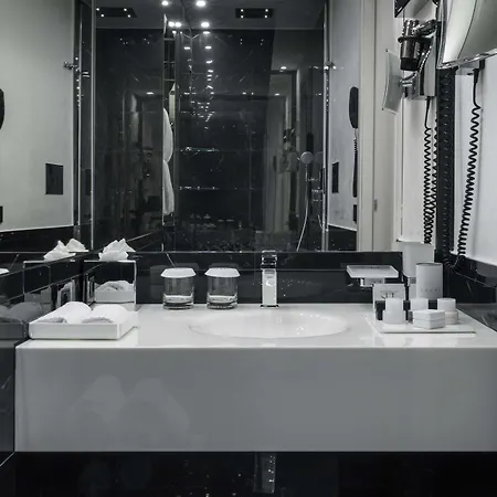 Lhp River&spa Firenze