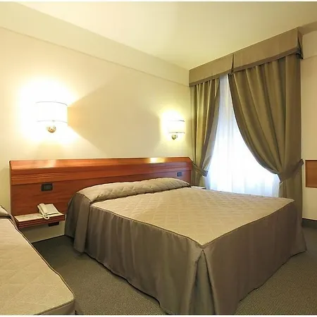 Hotel Arcadia 3*