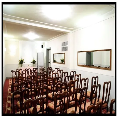 Otel Carlotta