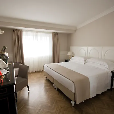 Plaza Lucchesi Hotel Firenze