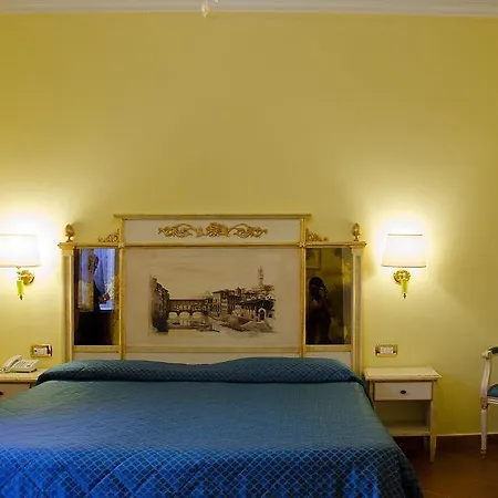 Donatello Hotel 3*
