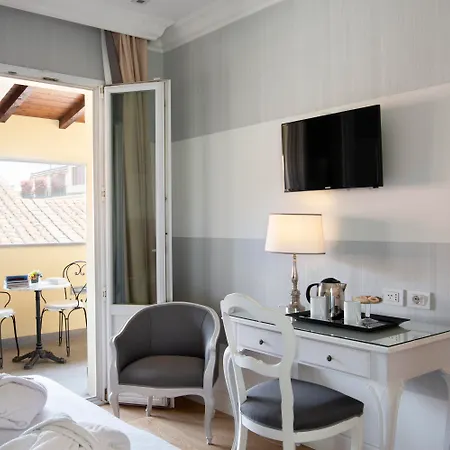 Rapallo 4*