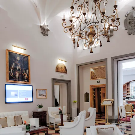 Golden Tower & Otel 5*