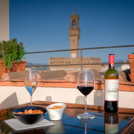 Torre Guelfa Palazzo Acciaiuoli 4* Firenze
