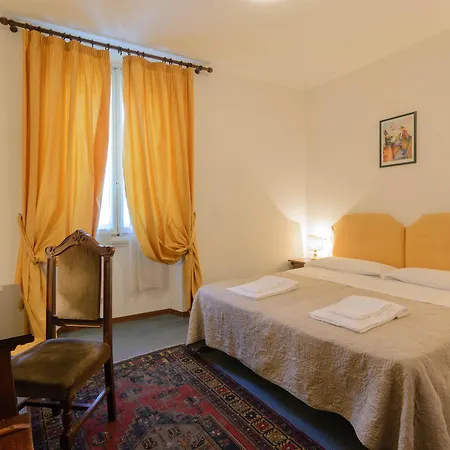 Rex 3* Florença