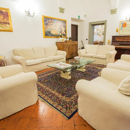 Vasari Hotel