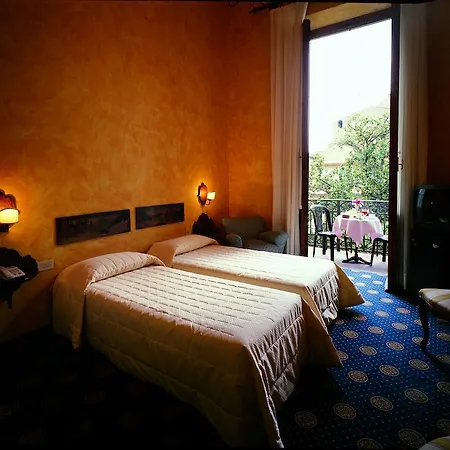 Croce Di Malta Hotell Florens
