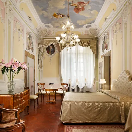 Hotel Palazzo Niccolini Al Duomo Residenza D'epoca 3*
