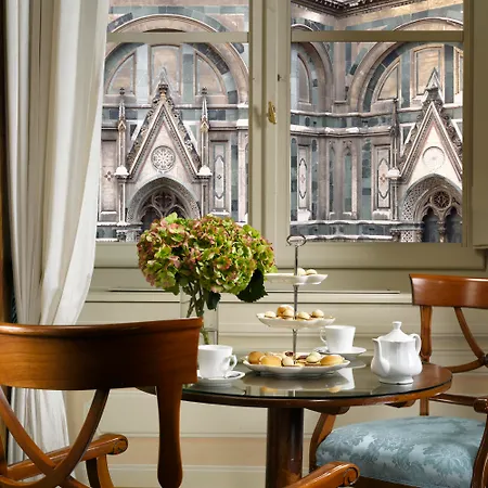 Palazzo Niccolini Al Duomo Residenza D'epoca Hotel