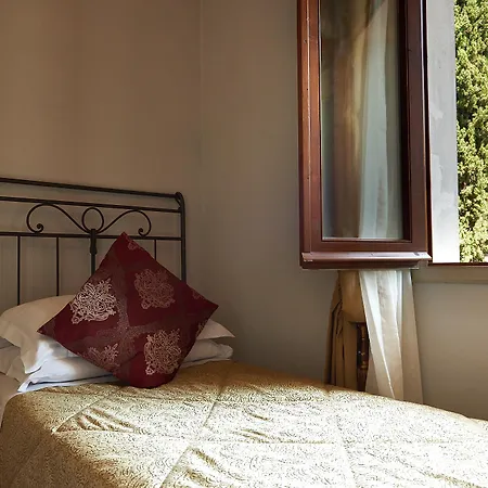 Royal 4* Florence