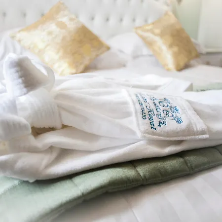 Royal Hotel 4*