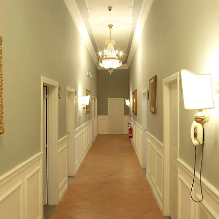 Royal Florence