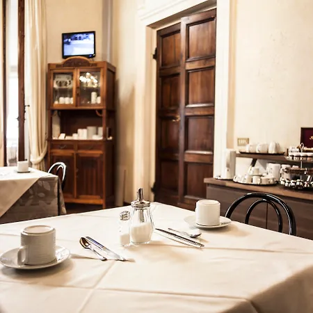 Royal 4* Florence