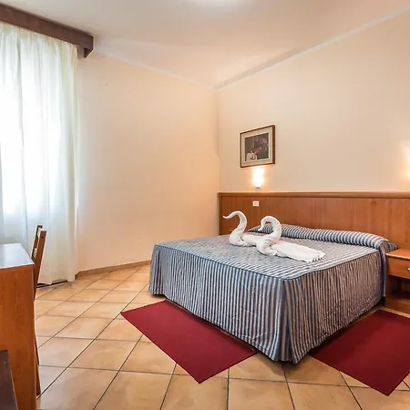 Real Ristorante E Pizzeria Parking Free !!! 3*