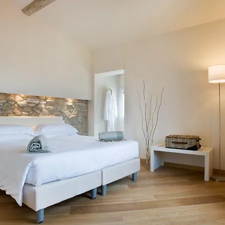 Relais Piazza Signoria 3*