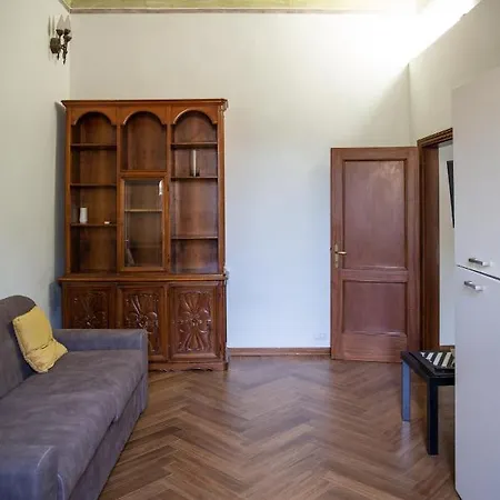 Apartment Near The Basilica Of San Lorenzo