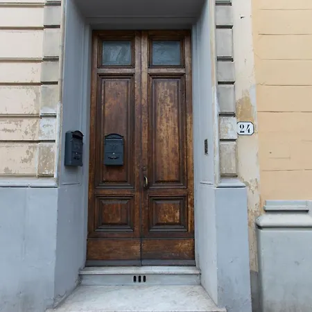 Urban Nest ~ Guest house *