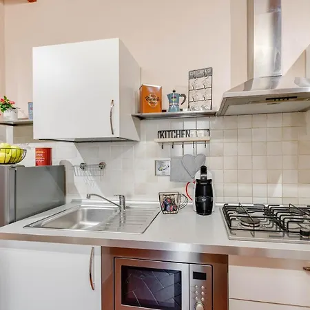 Elle Apartment *