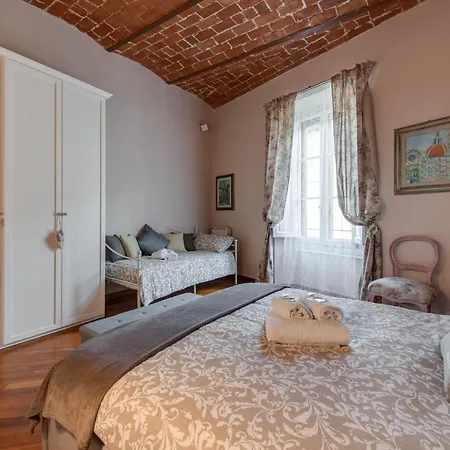 Elle Apartment *