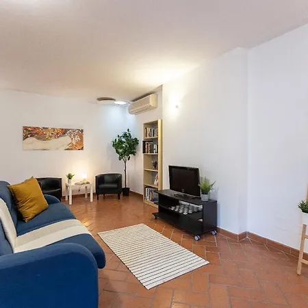 Palazzo Ghibellina By In Holiday home *