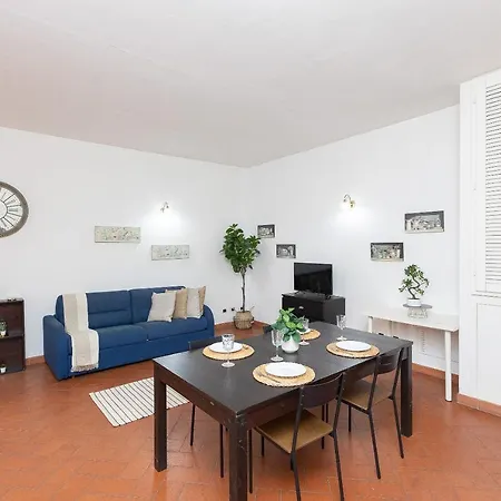 Palazzo Ghibellina By In Holiday home Florence