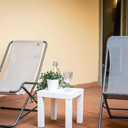 Holiday home Palazzo Ghibellina By In *