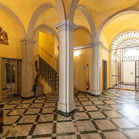 Palazzo Ghibellina By In *