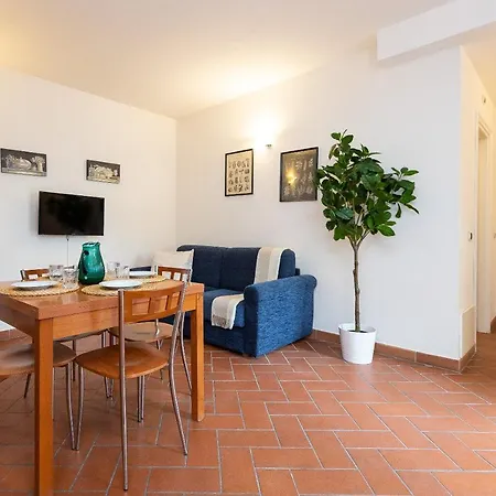 Palazzo Ghibellina By In Holiday home Florence