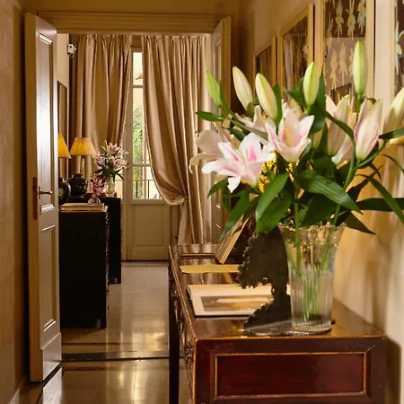 Casa Howard - Residenza D'epoca Hotel 3*
