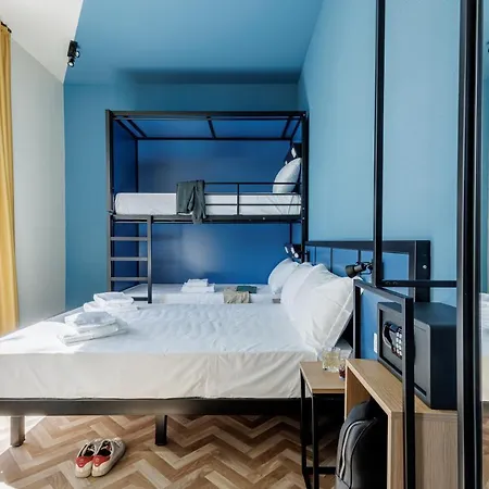 Yellowsquare Hostel Florencie