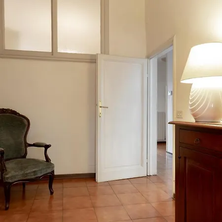 Barbadori Tower Apartment *