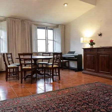 Barbadori Tower Apartment Florence