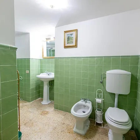 Homestay Casa Savonarola Charme *