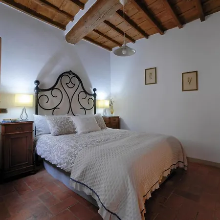 Apartment Lacosta Near Ponte Vecchio *